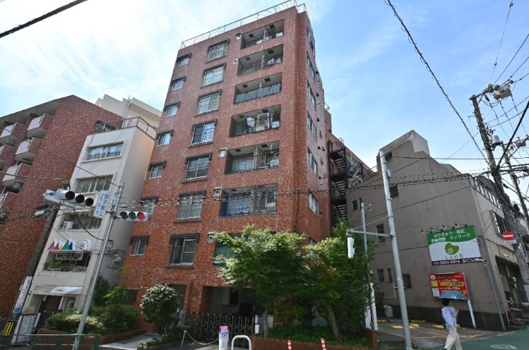 ハイライフ文京 401号室